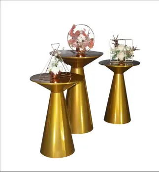 Kāzu aksesuārus dzelzs konusveida cilindrs deserta galda dekorēšanas kūka galda kāzu uzņemšanas zonā