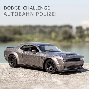 1:36 Dodge Challenger Muskuļu Sporta Auto Sakausējuma Auto Modelis Diecasts & Rotaļu Transportlīdzekļiem, Metāla Automašīnas Modeļa Simulācijas Vākšana Bērniem Dāvanas